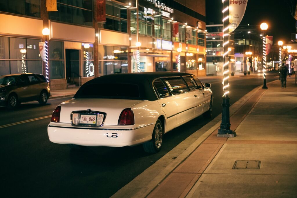 hidden costs of running a limousine business in Dubai illustrated by limousine fleet operations